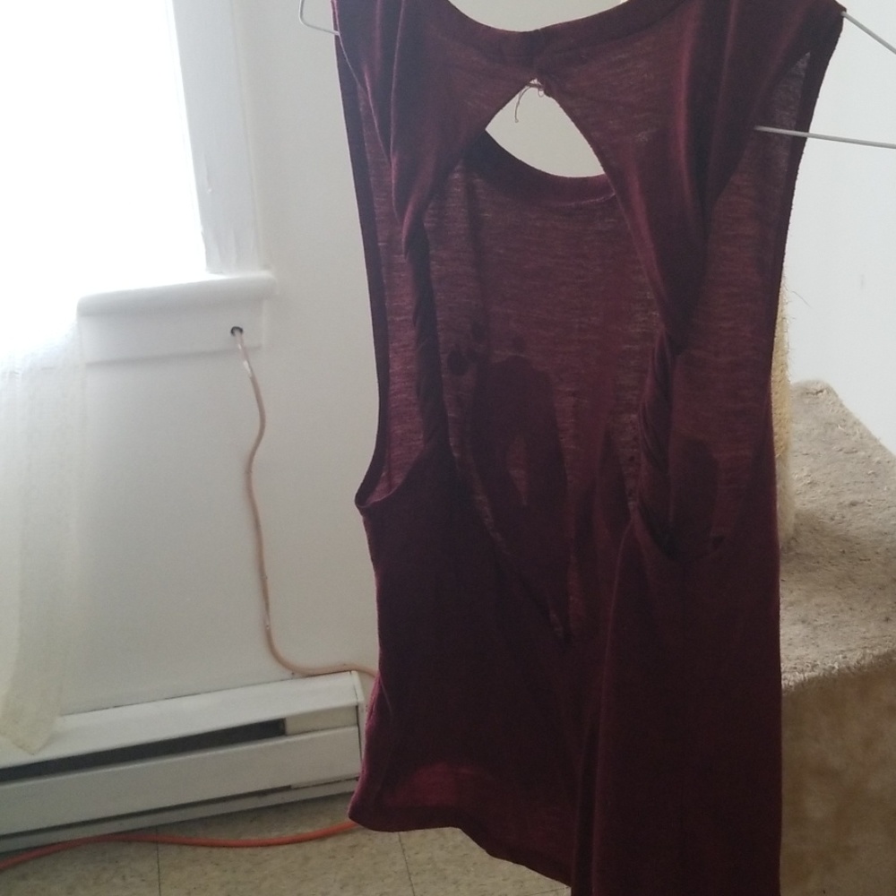 Top - Picture 2 of 2